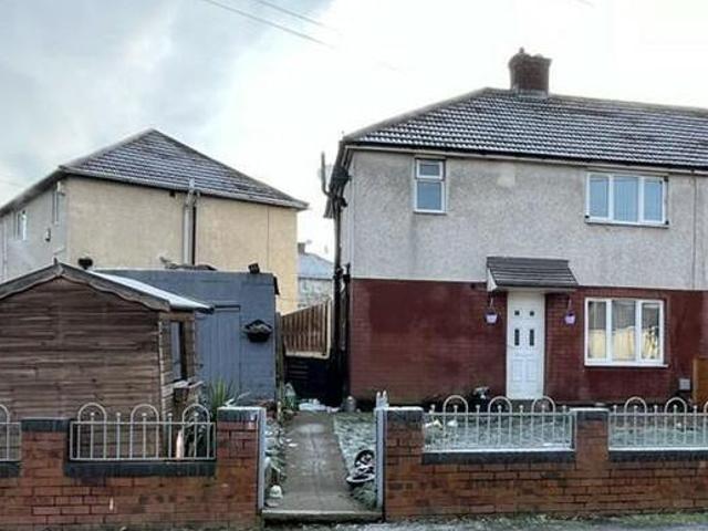 House for sale in Grimethorpe, South Yorkshire