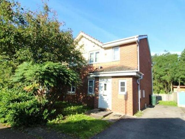 House for sale in Darfield, South Yorkshire