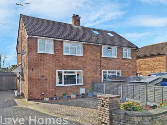 House for sale in Lyons, Greater London