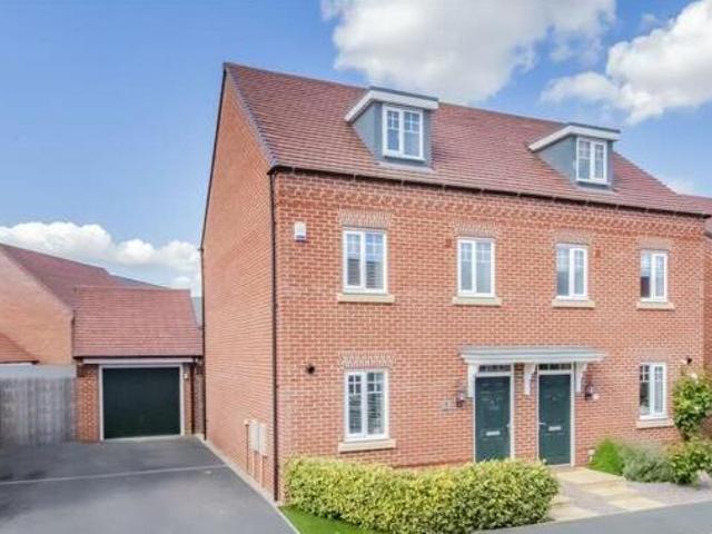 House for sale in Ise Lodge, Kettering