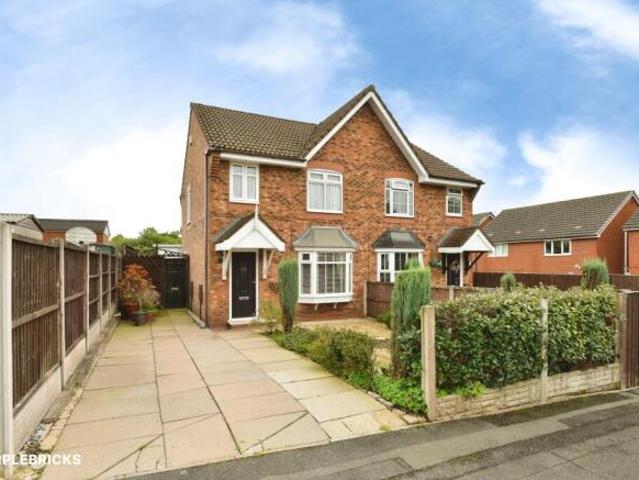 Farm for sale in Stoke-on-Trent, England