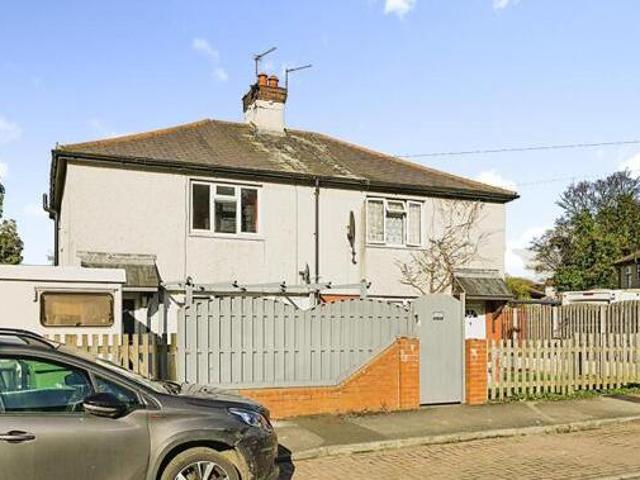 House for sale in Brown Hill, Batley