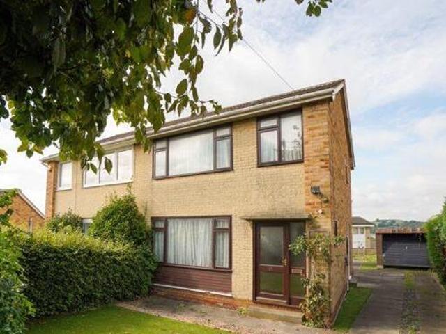 House for sale in Batley, West Yorkshire