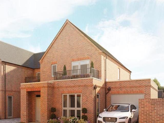 House for sale in Wilton Park, Beaconsfield