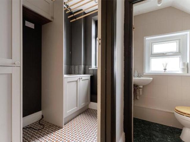Farm for sale in Roath, Cardiff