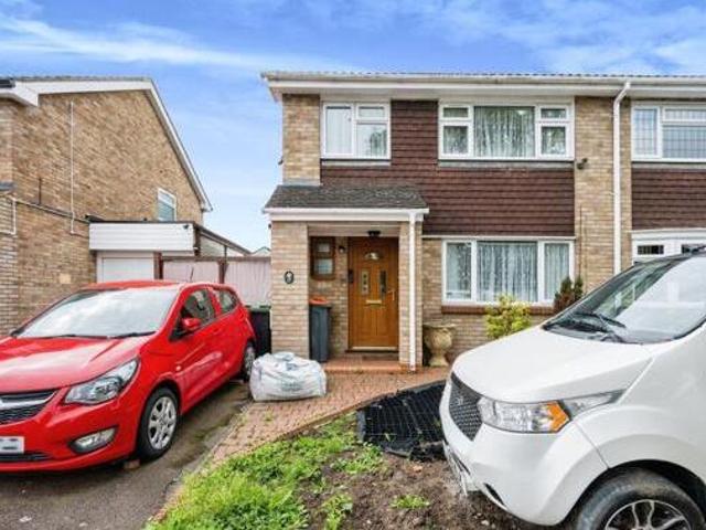 House for sale in Bedford