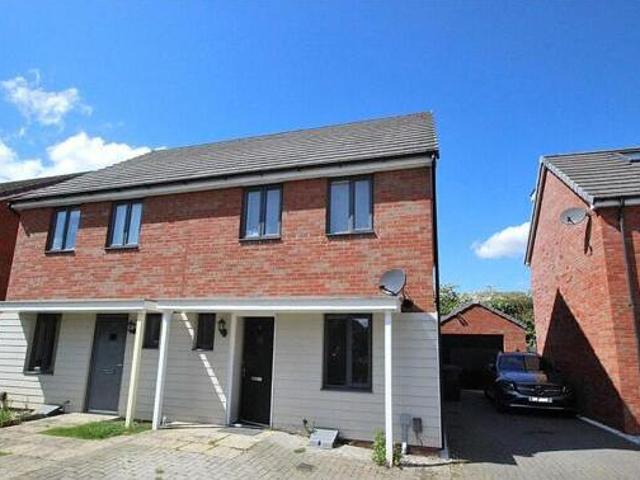 House for sale in Bedford
