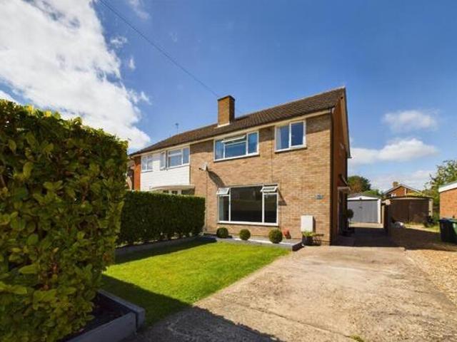 House for sale in Bedgrove, Aylesbury