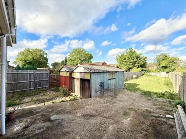 Farm for sale in Luton