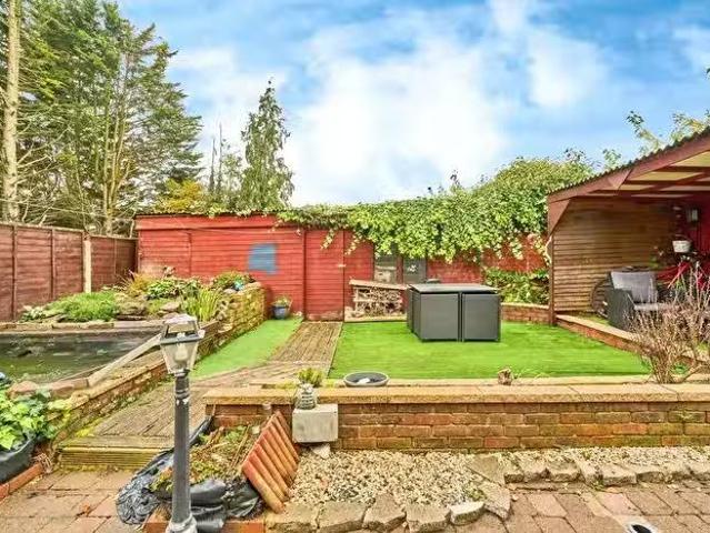 House for sale in Yiewsley