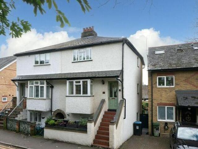 House for sale in Ashlyns Estate, Pouchen End