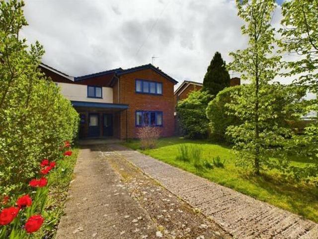 House for sale in Aylesbury, Buckinghamshire