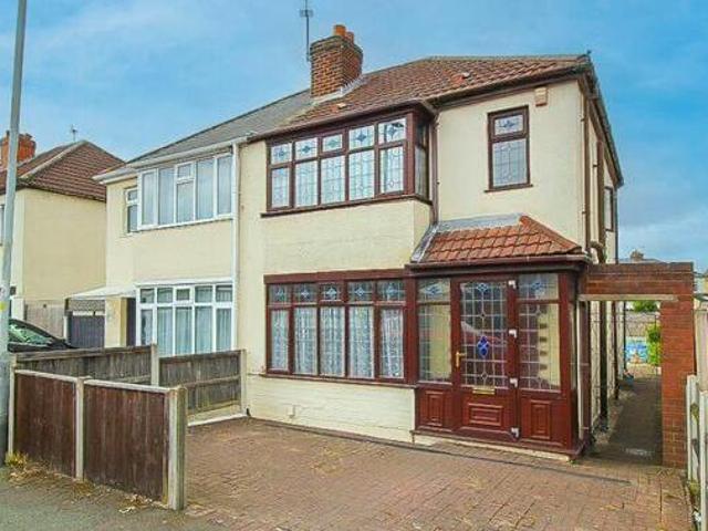 House for sale in Bilston, West Midlands