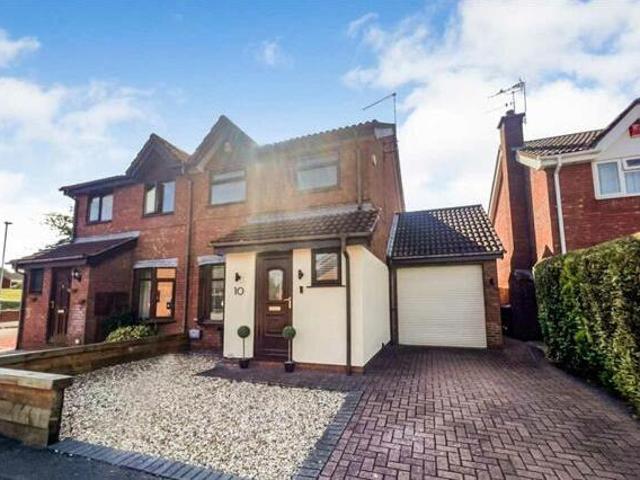 House for sale in Lyons, Greater London