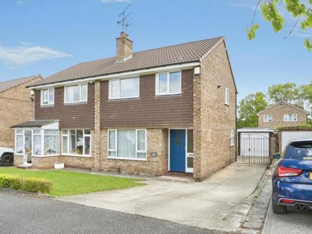 Farm for sale in Alwoodley, West Yorkshire