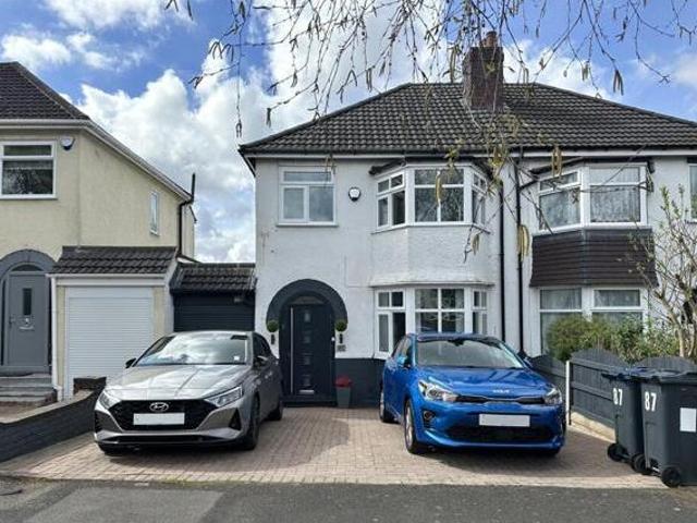 House for sale in Hall Green, West Midlands
