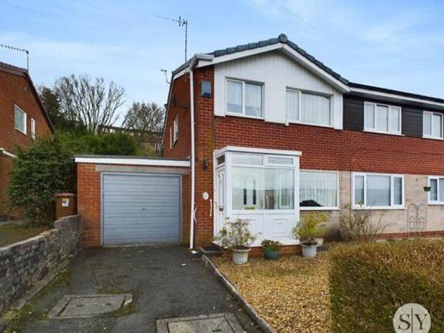 House for sale in Four Lane Ends, Blackburn