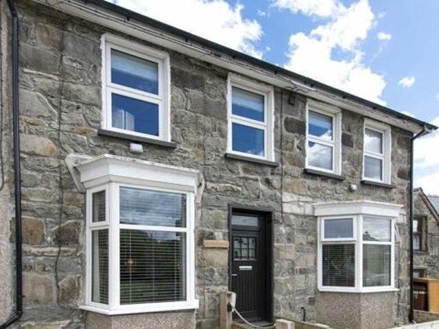 House for sale in Blaenau Ffestiniog, Wales