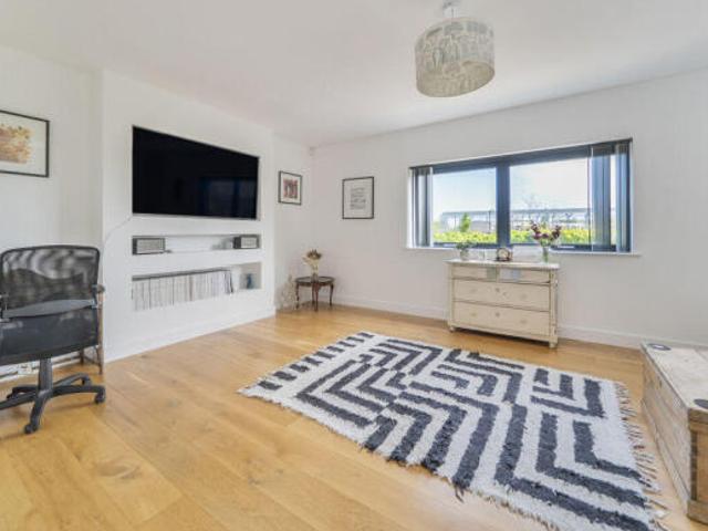 Farm for sale in Midway, Kent