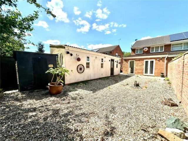 Farm for sale in Rodbourne, Swindon