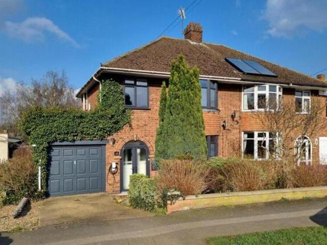 House for sale in Northampton, Northamptonshire