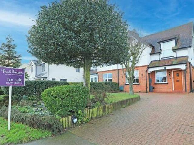 House for sale in Lyons, Greater London