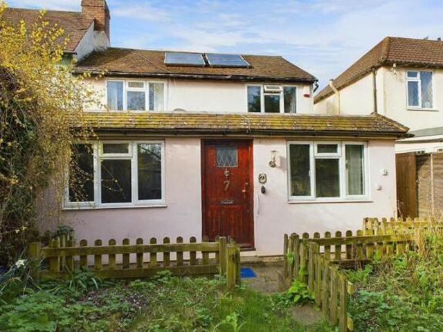 House for sale in Borehamwood, Hertsmere