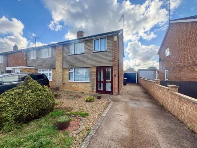Farm for sale in Luton, England
