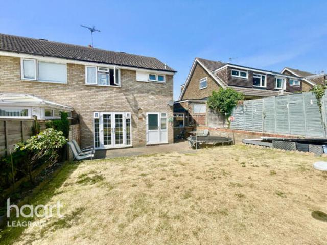 Farm for sale in Luton