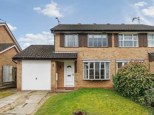 House for sale in Radstone Fields, Brackley