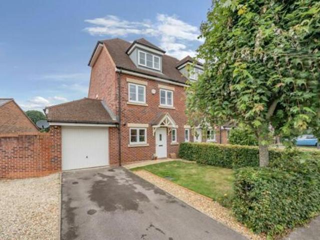 House for sale in Bracknell