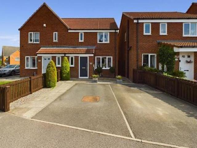 House for sale in Thornton, West Yorkshire