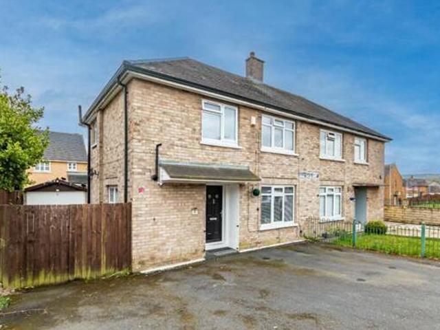 House for sale in Allerton, West Yorkshire