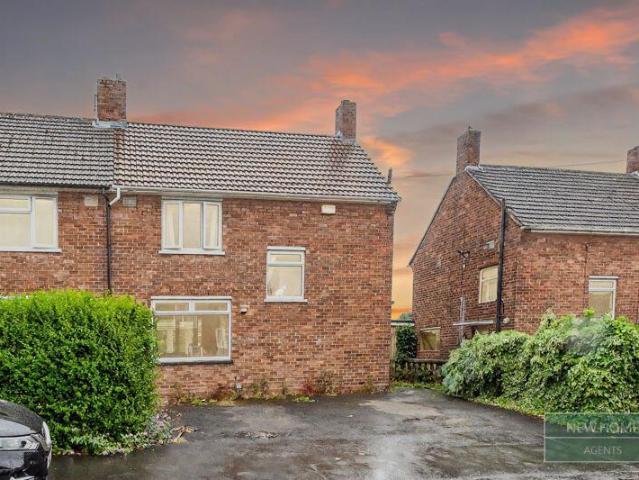 Semi Detached House for sale in Lockleaze
