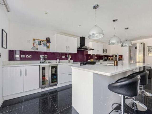 Farm for sale in Swindon