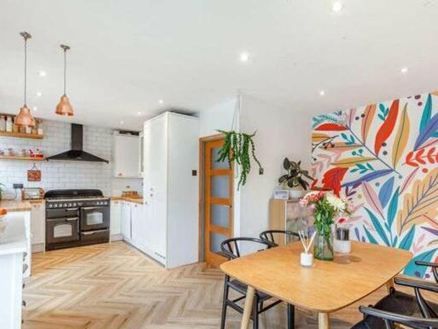 House for sale in Hutton, Brentwood