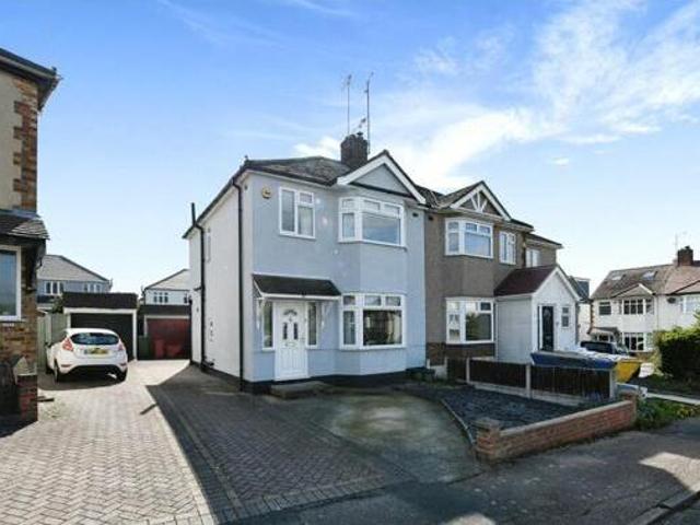 House for sale in Hutton, Navestock Side