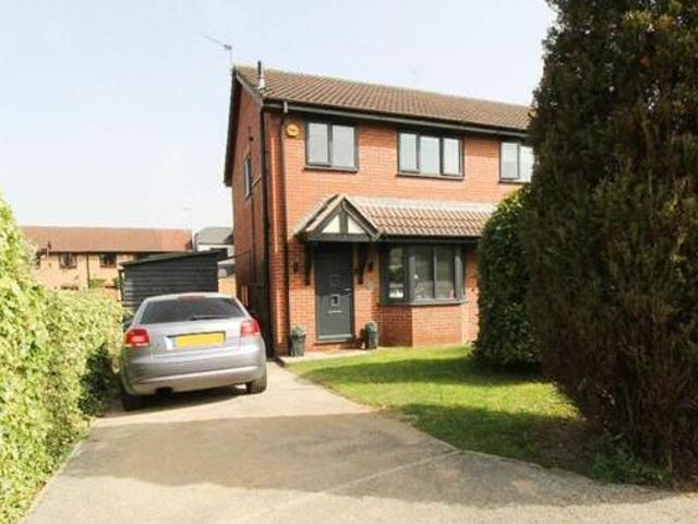 House for sale in Catcliffe, South Yorkshire