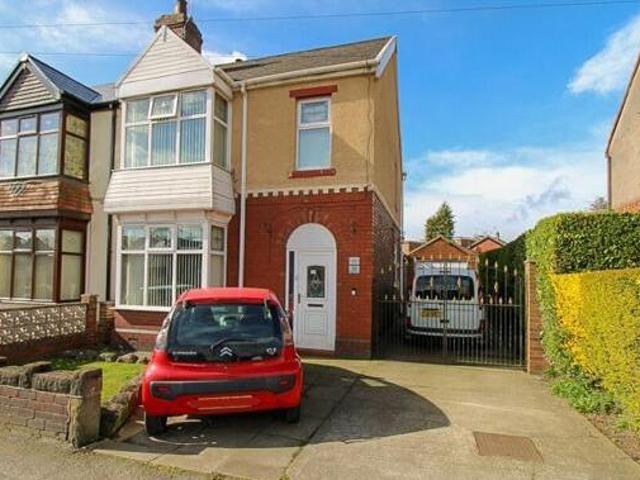 House for sale in Catcliffe, South Yorkshire