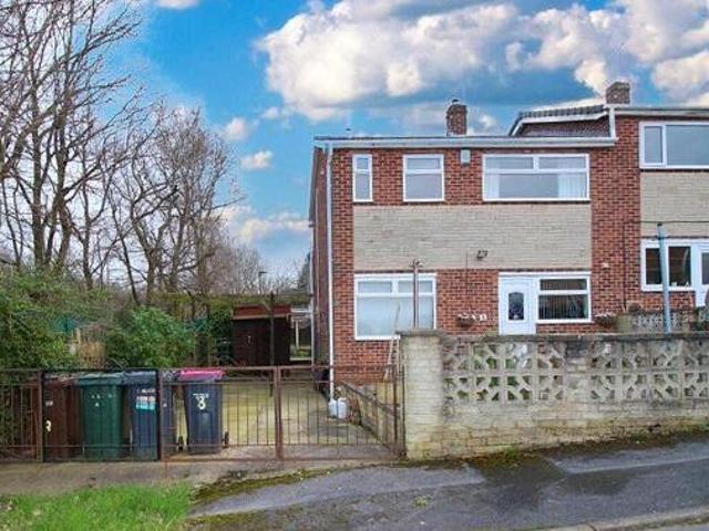 House for sale in Catcliffe, South Yorkshire
