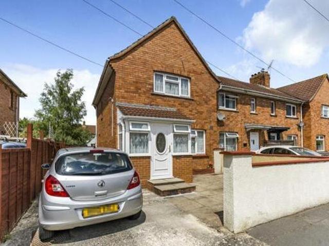 House for sale in Feckenham, City Of Bristol