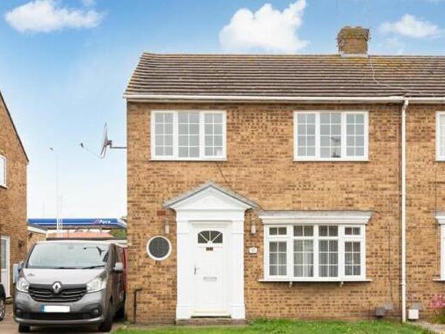 House for sale in Dumpton, Acol