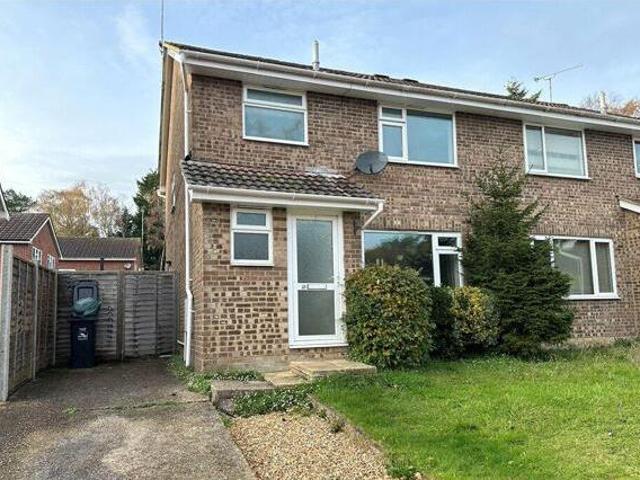 House for sale in Broadstone