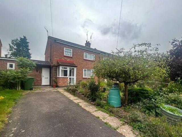 House for sale in Bromsgrove, Worcestershire
