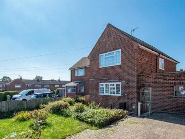 House for sale in Stoke Pound, Bromsgrove