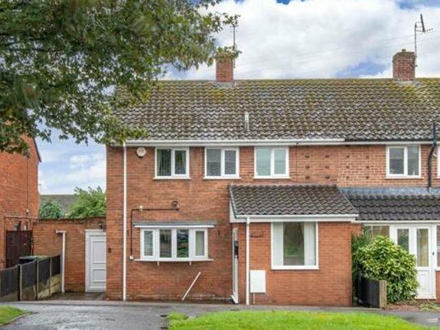 House for sale in Bromsgrove, Worcestershire