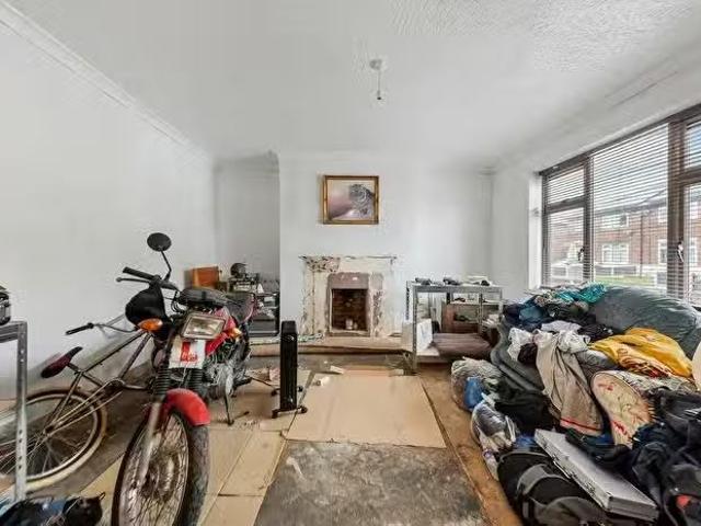 House for sale in Latchford House for sale in Latchford