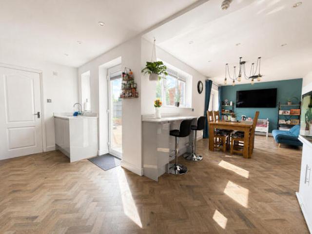 Farm for sale in Swindon