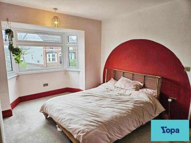 Farm for sale in Packmoor, Stoke-on-Trent