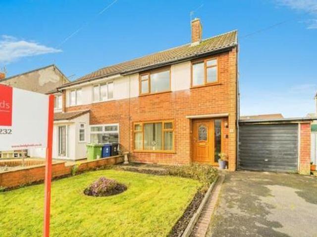 House for sale in Burnley, Lancashire